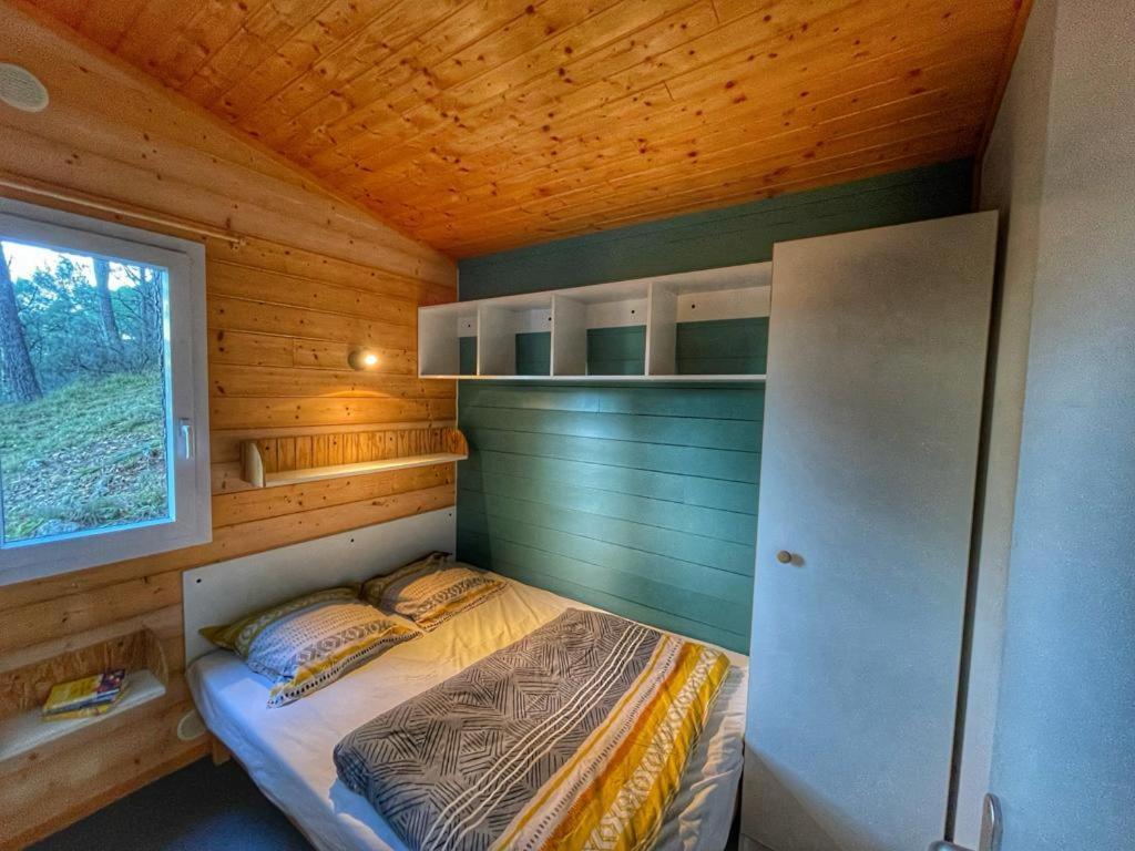 Village de Chalets Camping Bois Simonet Joyeuse Extérieur photo